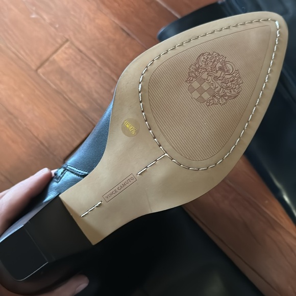 Black Knee High Boots - - Vince Camuto - DeDe Raad - dressupbuttercup - leather - Picture 8 of 8